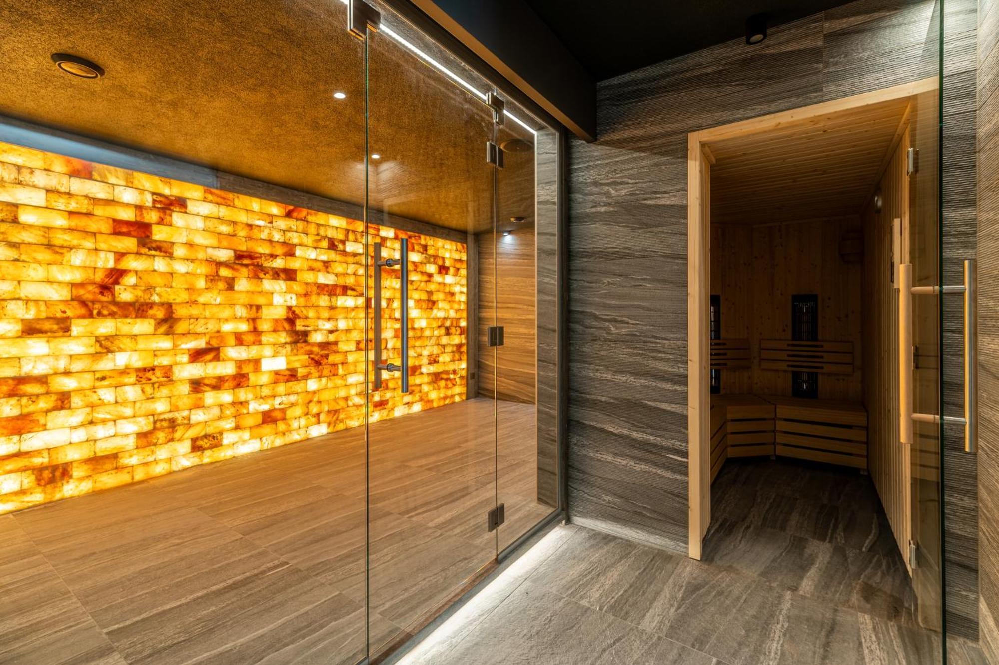 3l Kasprowicza 20c Free Pool, Sauna And Gym