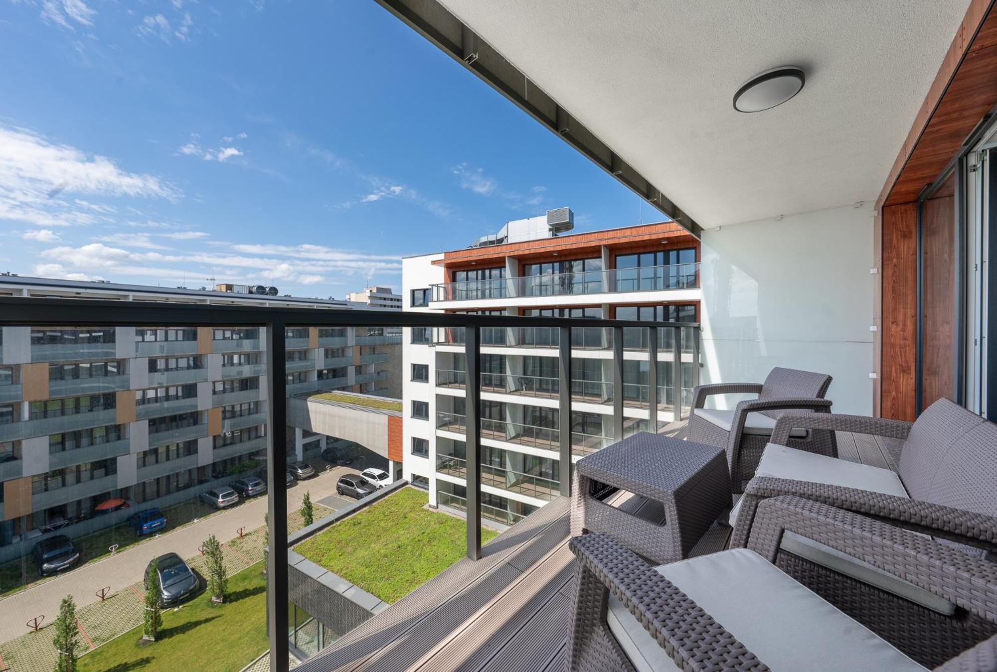 3l Kasprowicza 20c Free Pool, Sauna And Gym *
