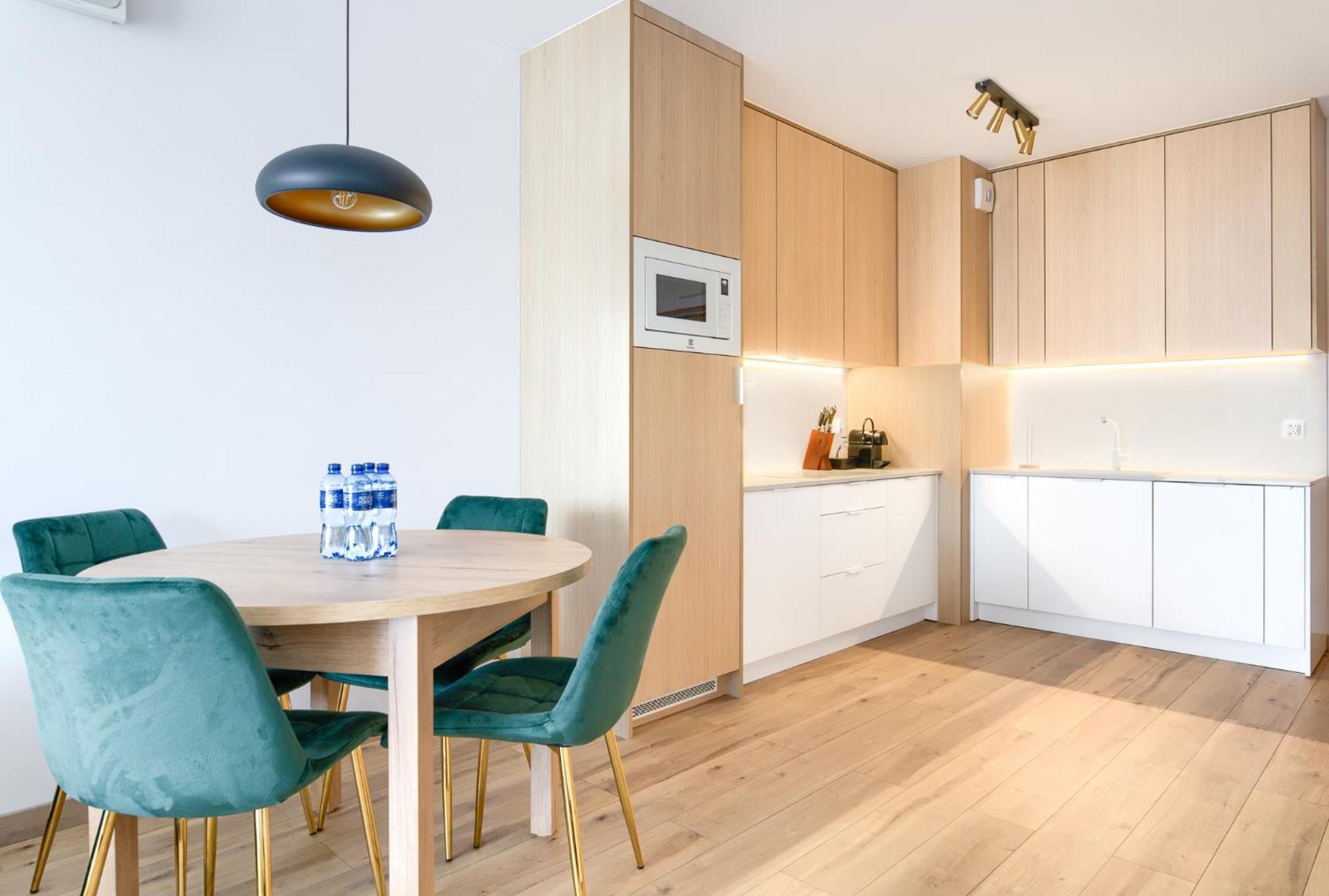 3l Kasprowicza 20c Free Pool, Sauna And Gym Apartment
